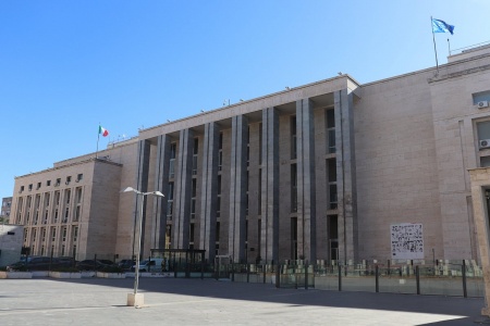 Fila consular e o Decreto Tajani: entenda a decis�o do Tribunal de Palermo